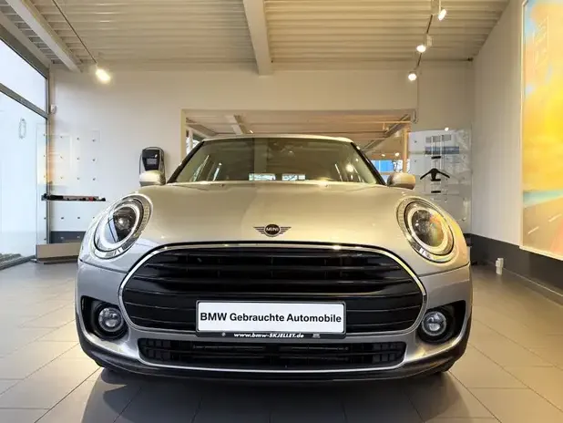 MINI Cooper Clubman