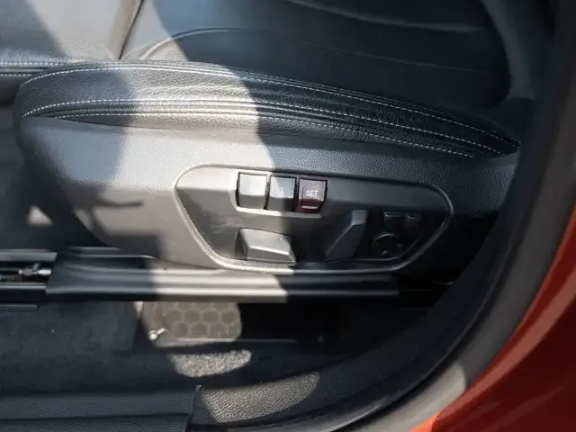 BMW 225