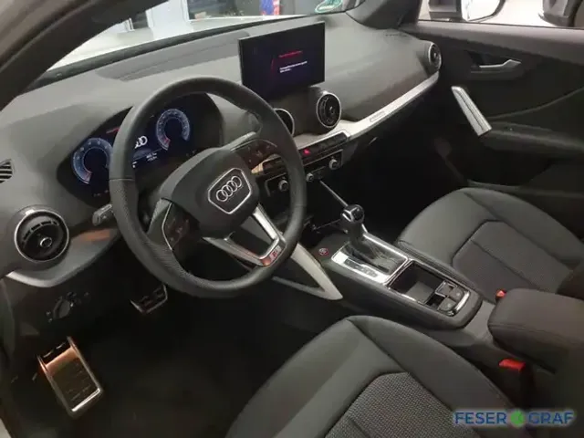 Audi SQ2