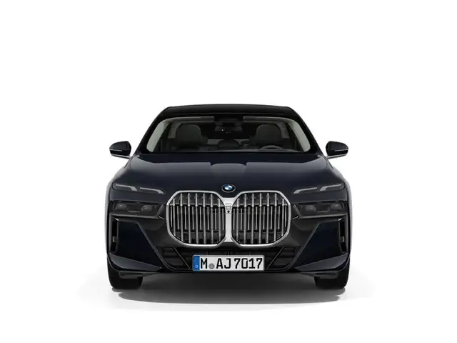 BMW 740