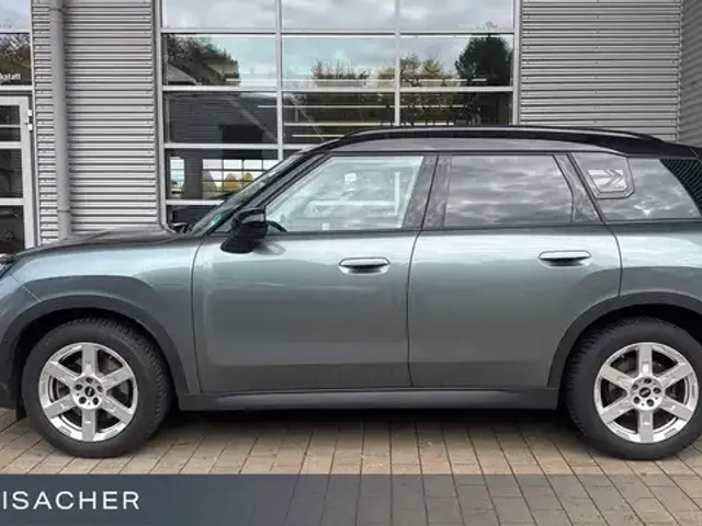 MINI Cooper S Countryman
