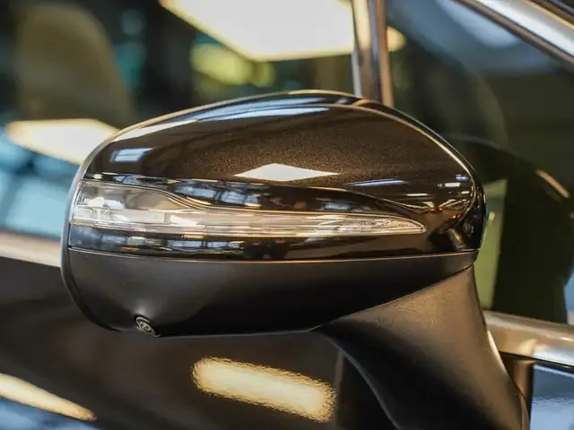 Mercedes-Benz EQE 350