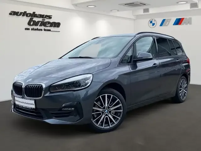 BMW 218