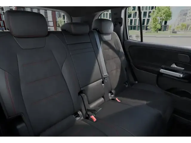 Mercedes-Benz EQB 300