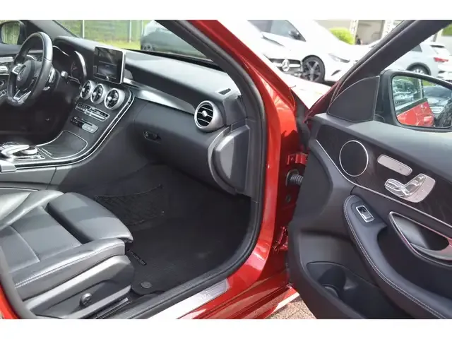Mercedes-Benz C 180