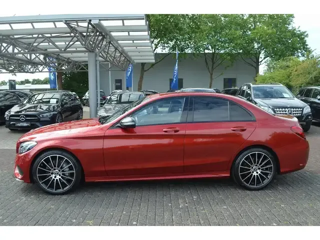 Mercedes-Benz C 180