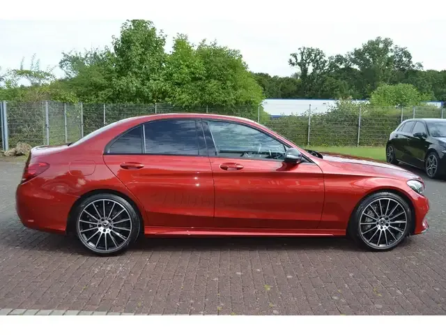 Mercedes-Benz C 180