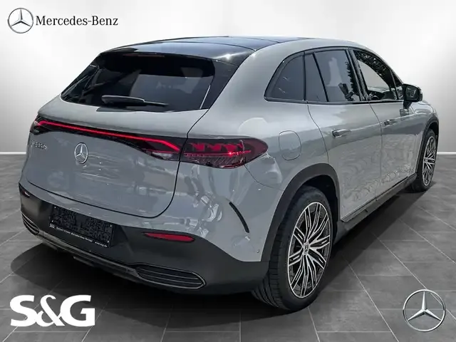 Mercedes-Benz EQE SUV