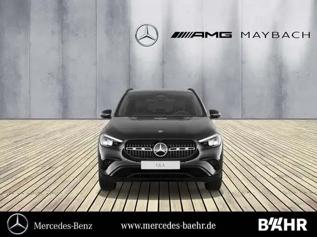 Mercedes-Benz GLA 180