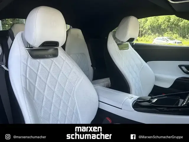 Mercedes-Benz SL 43 AMG
