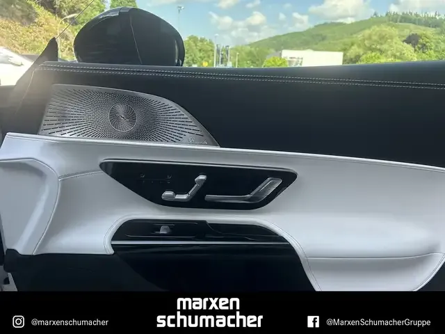 Mercedes-Benz SL 43 AMG
