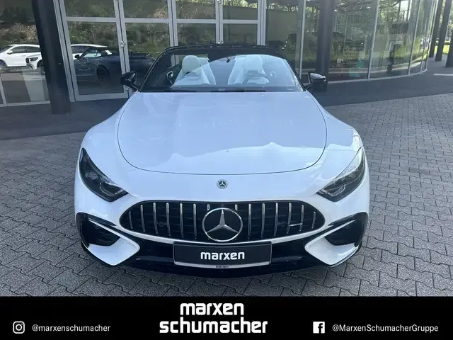 Mercedes-Benz SL 43 AMG