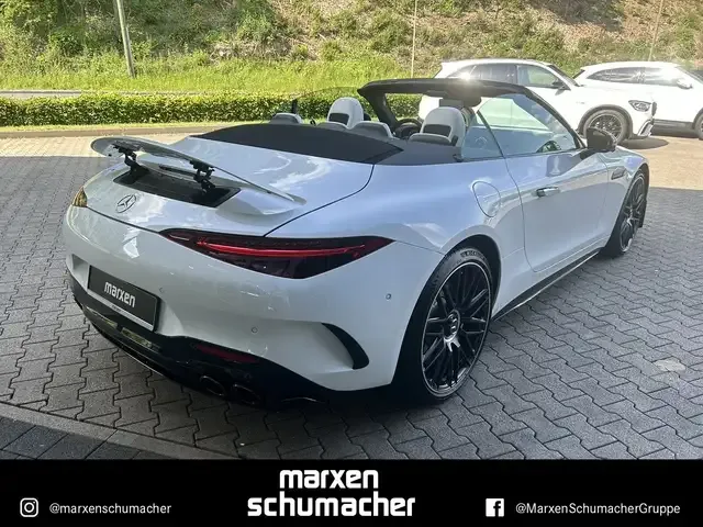 Mercedes-Benz SL 43 AMG