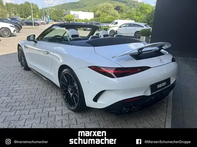 Mercedes-Benz SL 43 AMG