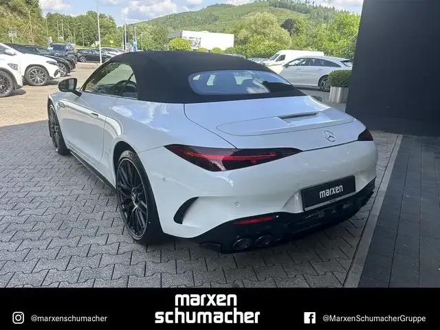 Mercedes-Benz SL 43 AMG