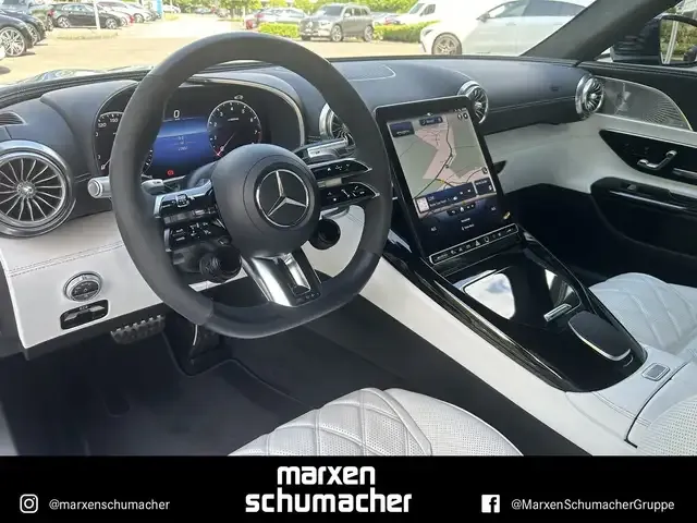 Mercedes-Benz SL 43 AMG