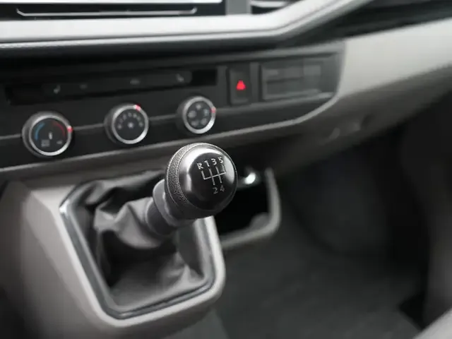 Volkswagen T6.1 Transporter