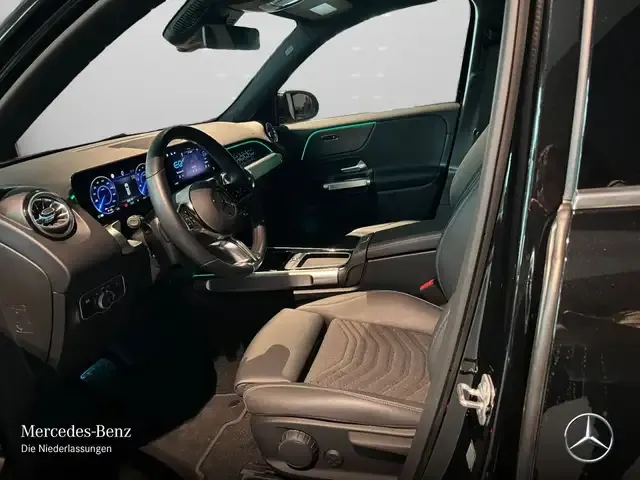 Mercedes-Benz EQB 300
