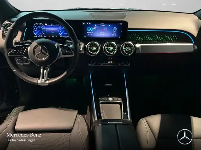 Mercedes-Benz EQB 300