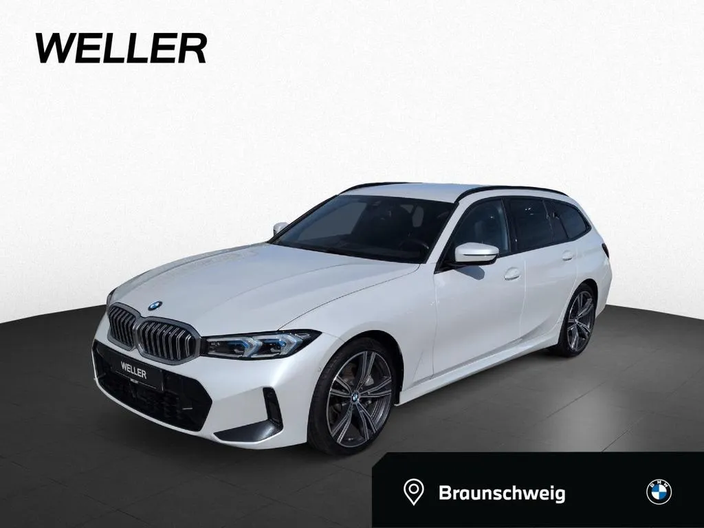 BMW 330