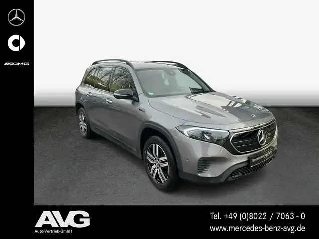 Mercedes-Benz EQB 300