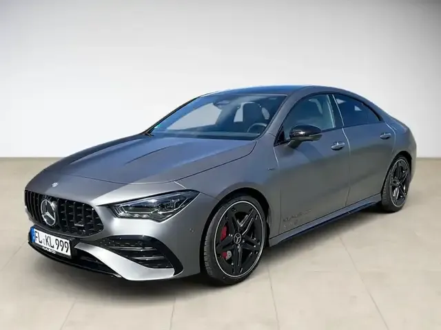 Mercedes-Benz CLA 35 AMG