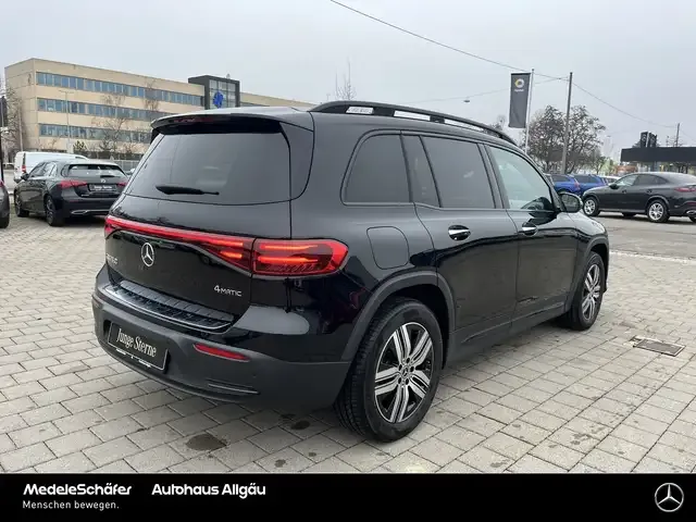 Mercedes-Benz EQB 350