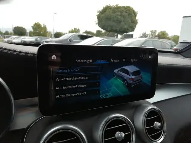 Mercedes-Benz GLC 300