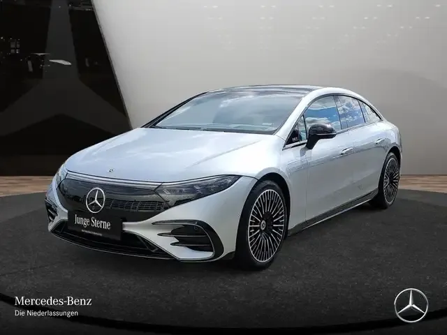 Mercedes-Benz EQS