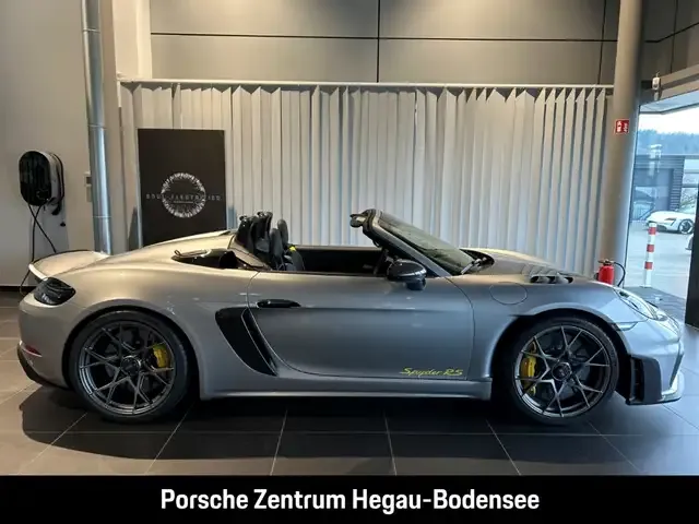 Porsche 718 Spyder