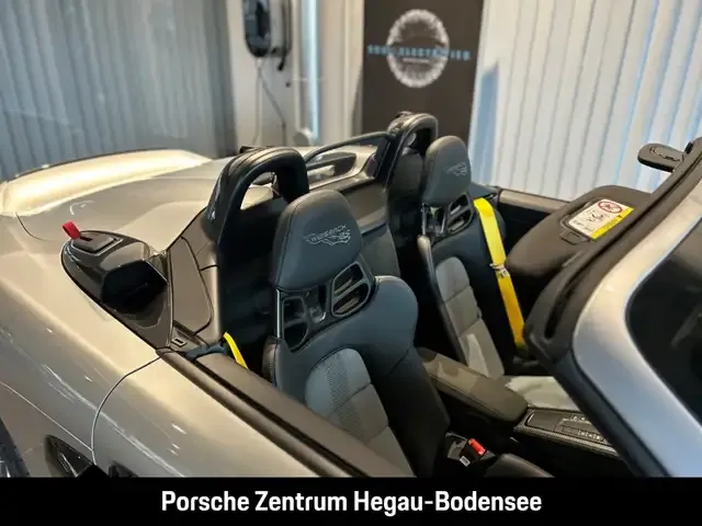 Porsche 718 Spyder