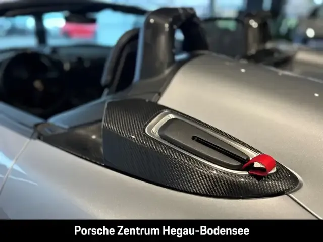Porsche 718 Spyder