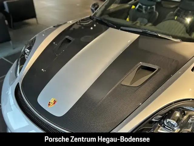 Porsche 718 Spyder