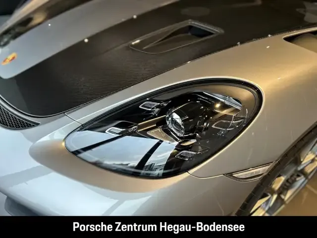 Porsche 718 Spyder
