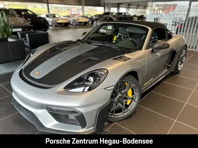 Porsche 718 Spyder