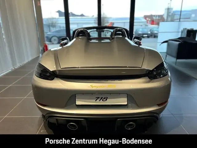 Porsche 718 Spyder