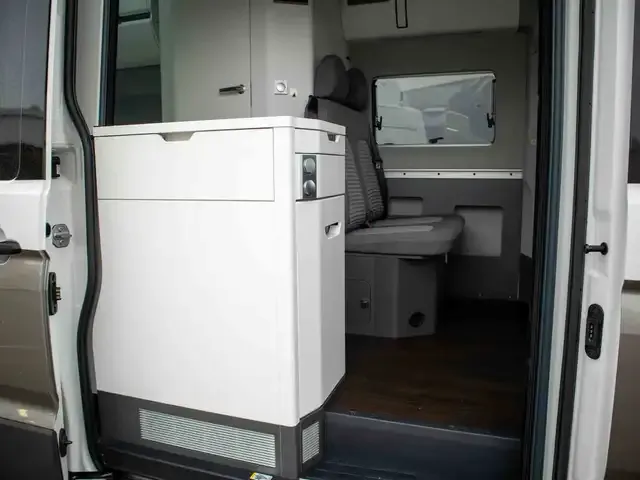 Volkswagen Grand California