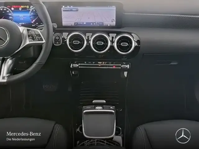 Mercedes-Benz A 220
