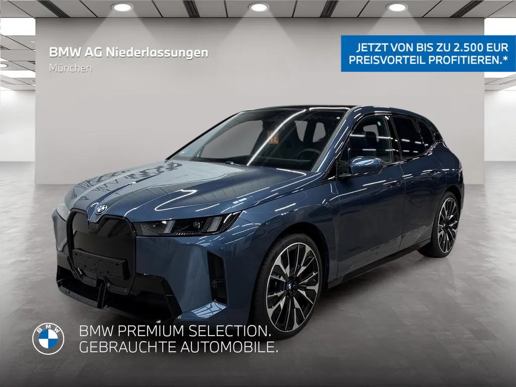 BMW iX