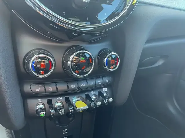 MINI Cooper SE