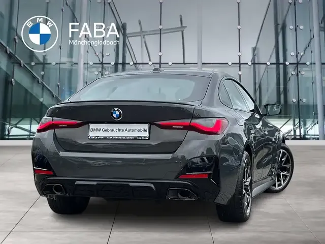 BMW 440