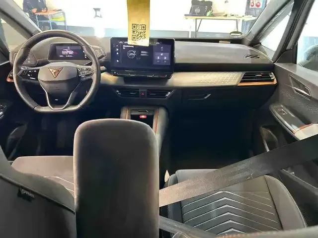 CUPRA Born