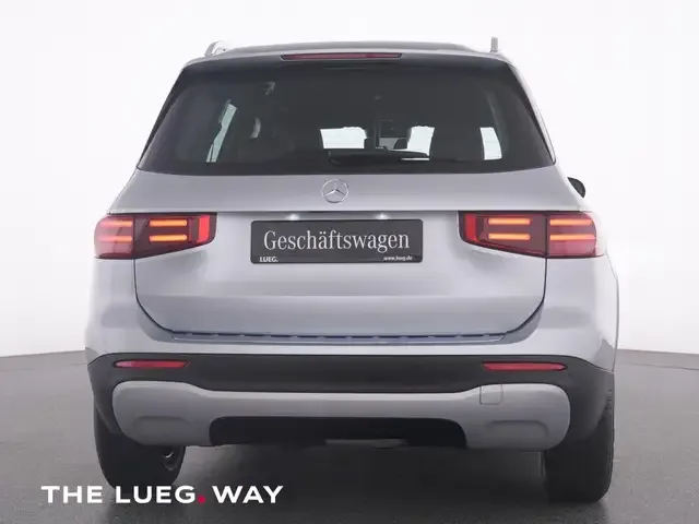 Mercedes-Benz GLB 180