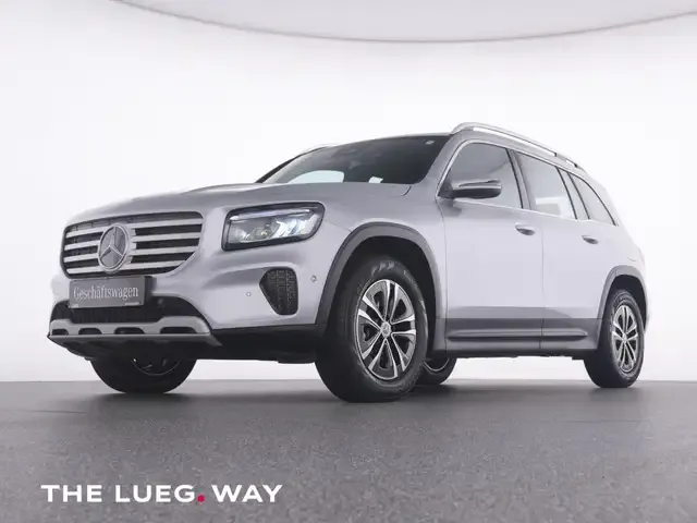 Mercedes-Benz GLB 180
