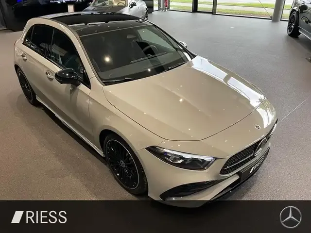 Mercedes-Benz A 200