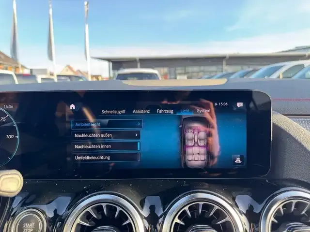 Mercedes-Benz EQA 300