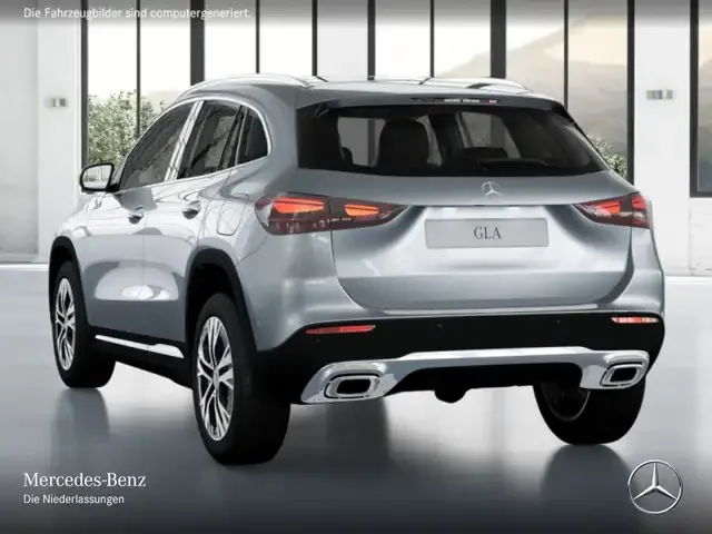 Mercedes-Benz GLA 220
