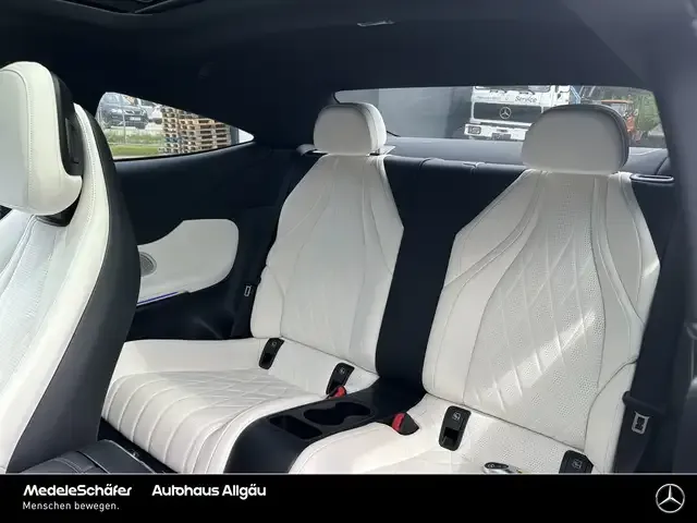 Mercedes-Benz CLE 300