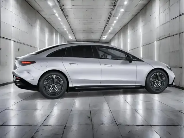 Mercedes-Benz EQE 300