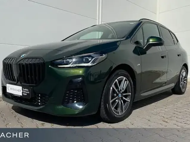 BMW 220